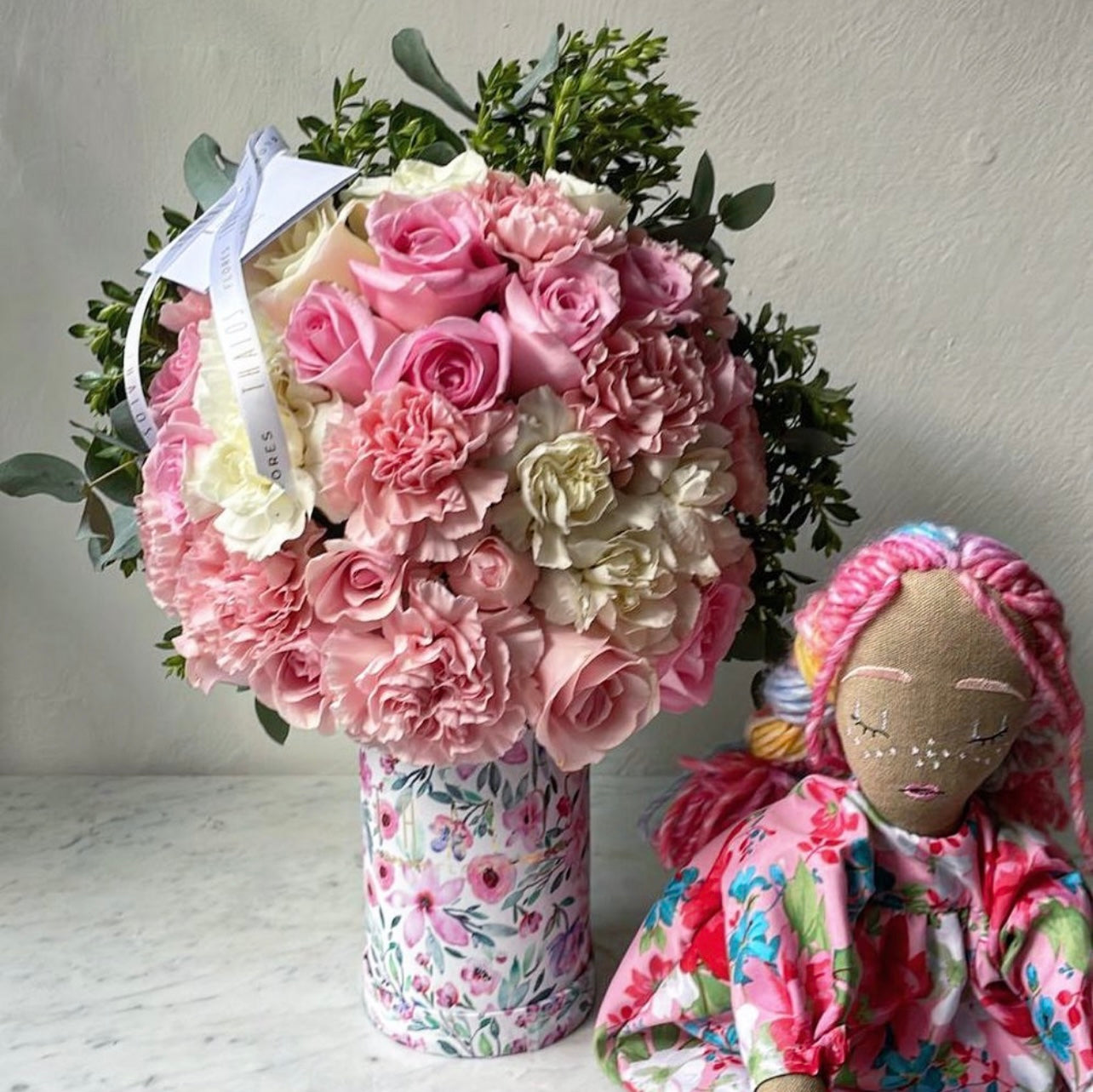 Box Flores + Muñeca