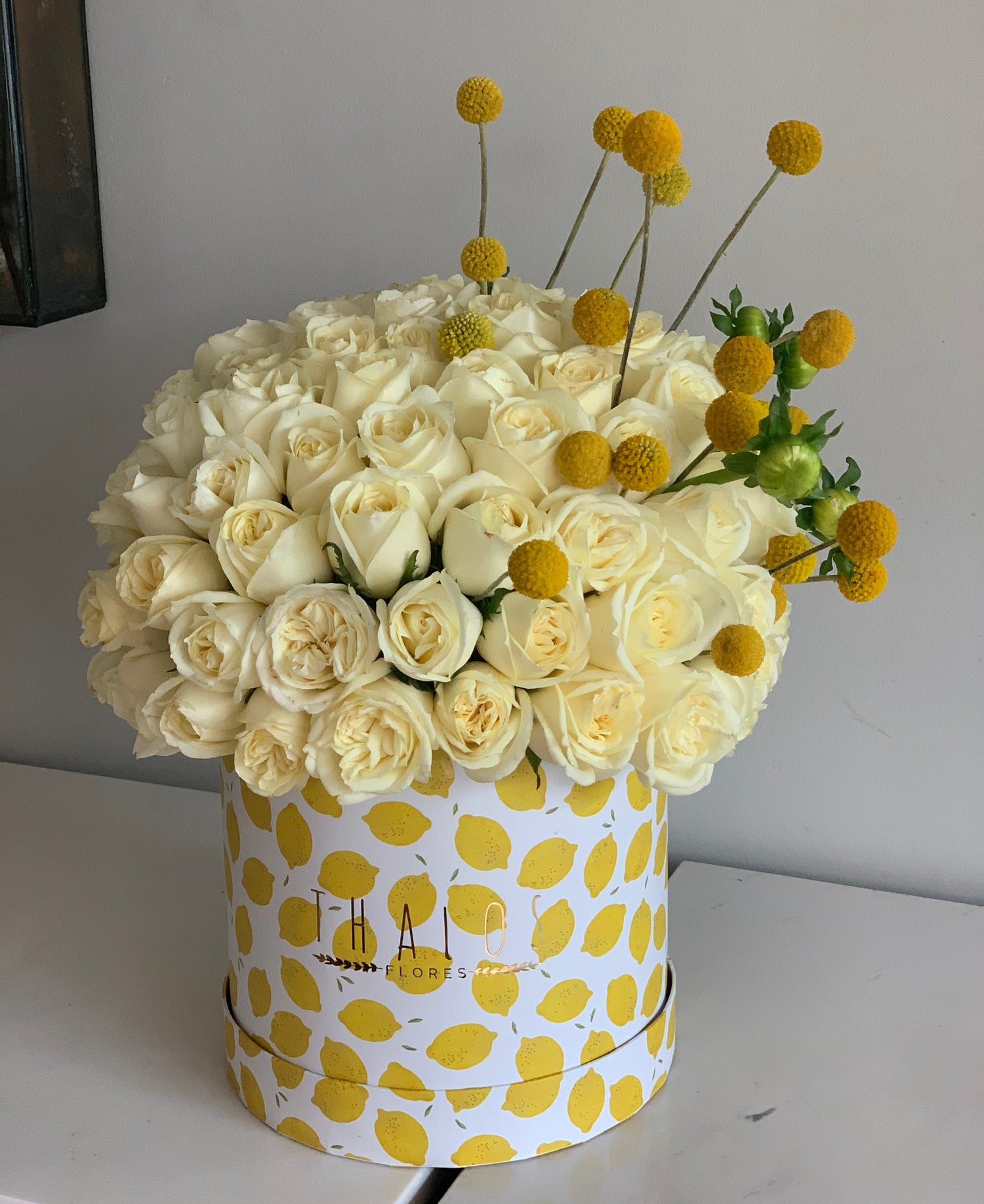 Box Limones Grande Craspedia