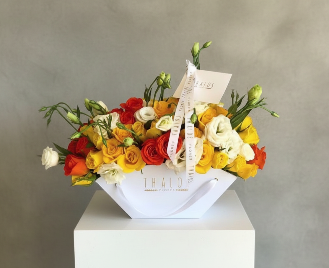 Abanico blanco amarillos