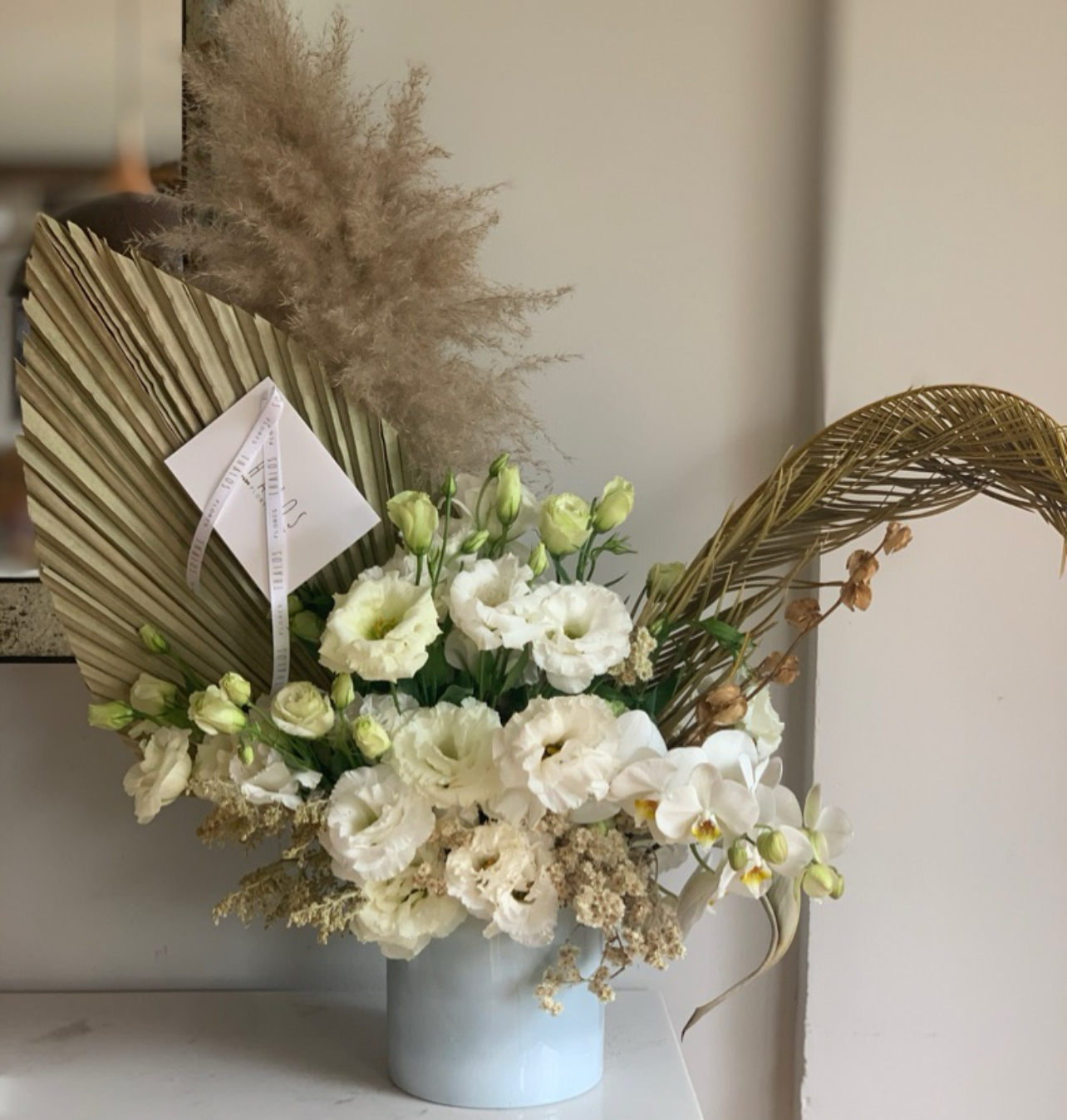 Mix blancos con follajes secos