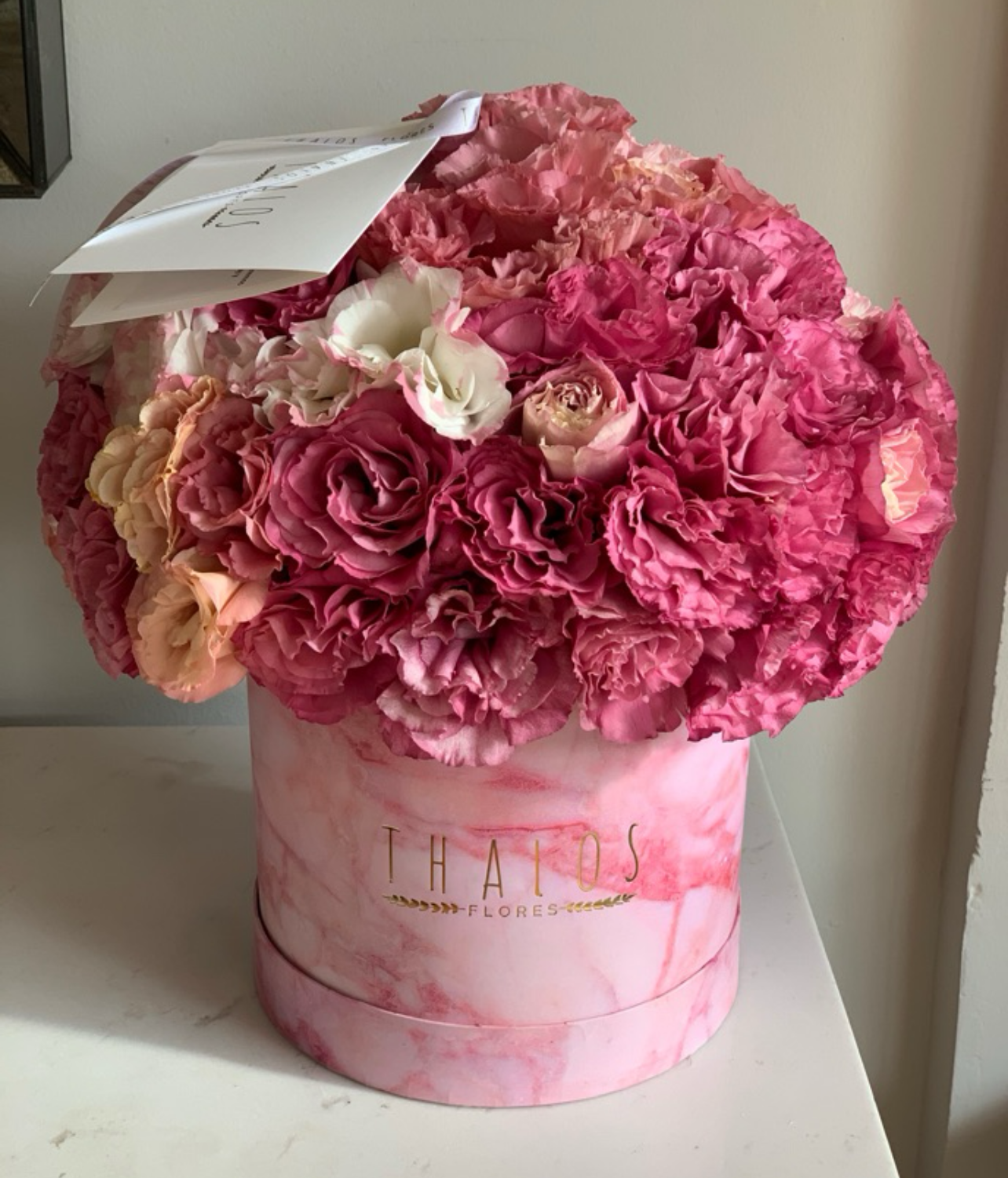 Box Mármol Rosa Grande Lisianthus